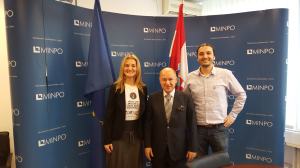 altuntas_stetner2-min